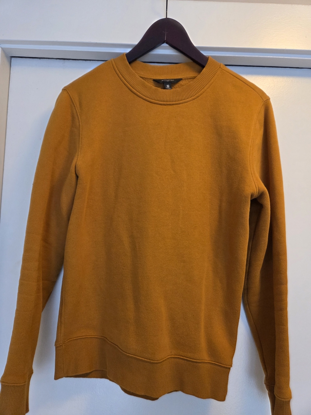 Banana Republic Men's Crewneck Sweater in Mustard Gold